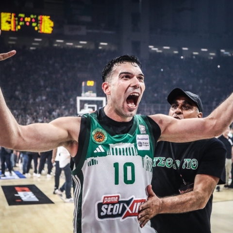 Ο Κώστας Σλούκας