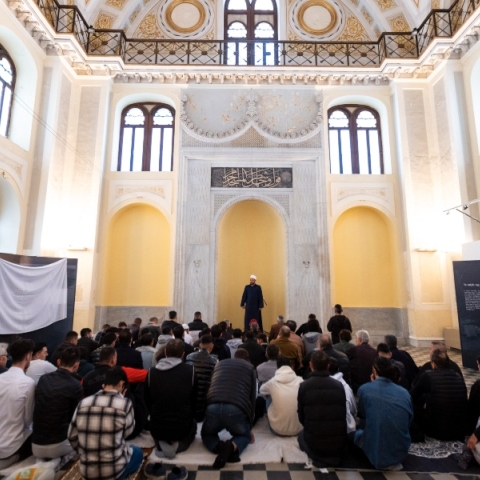 Γενί Τζαμί: Στους μουσουλμάνους για την εορτή της Θυσίας του Αβραάμ