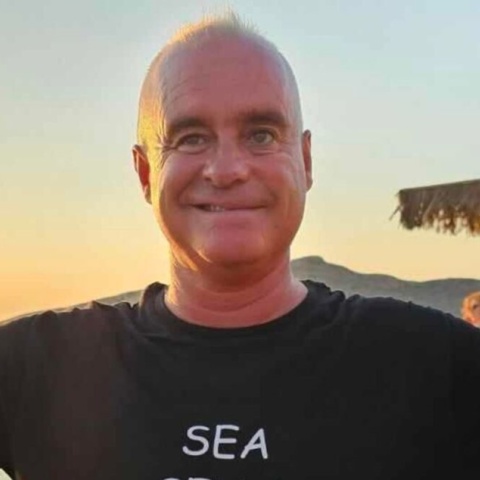 Ο 59χρονος Αμερικανός τουρίστας που έχει εξαφανιστεί στην Αμοργό