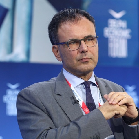 patelhs-omofovikh-epithesh