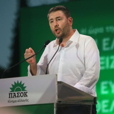 Νίκος Ανδρουλάκης: Το μήνυμα του προέδρου του ΠΑΣΟΚ για τα 28 χρόνια από τον θάνατο του Ανδρέα Παπανδρέου - «Το αποτύπωμά του είναι παντού ορατό».