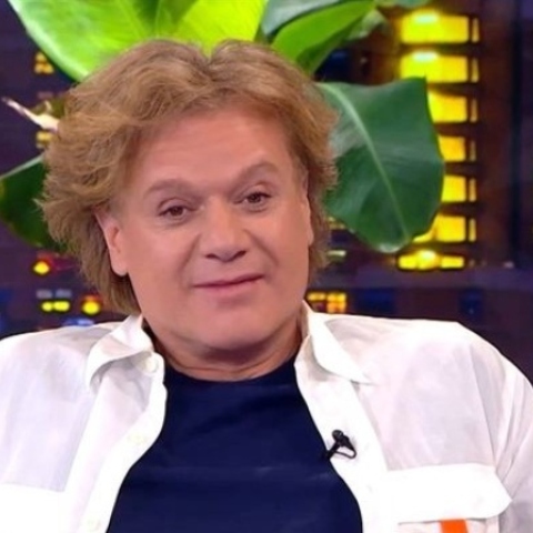 Πέτρος Γαϊτάνος για Eurovision: Δεν χρειάζονται τόσο σεξουαλικές εμφανίσεις
