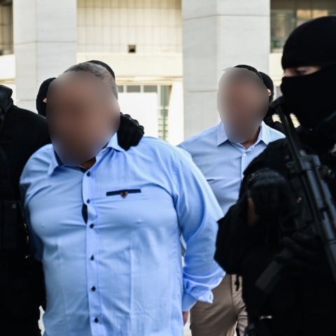 Οι δύο κατηγορούμενοι ως φυσικοί αυτουργοί της δολοφονίας Καραϊβάζ