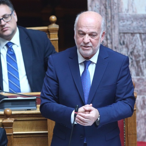 Ο υπουργός Δικαιοσύνης, Γιώργος Φλωρίδης, στα έδρανα της Βουλής