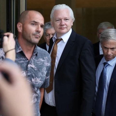 Τζούλιαν Ασάνζ: Το τέλος ενός δικαστικού αγώνα 14 ετών