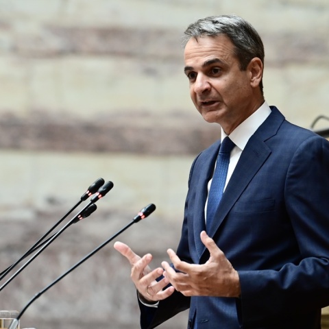 Ο Κυριάκος Μητσοτάκης απευθύνεται στην Κοινοβουλευτική Ομάδα της ΝΔ