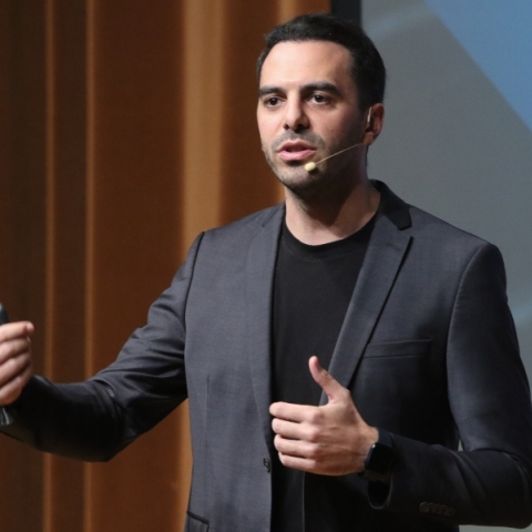 Μανώλης Χριστοδουλάκης: Στηρίζει Χάρη Δούκα για την ηγεσία του ΠΑΣΟΚ