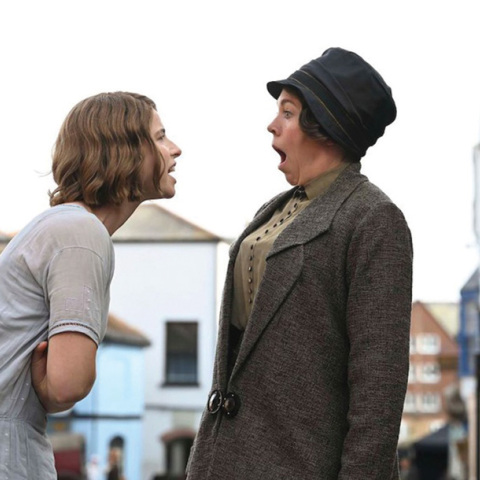 Μικρά πρόστυχα γράμματα από την Ολίβια Κόλμαν και την Τζέσι Μπάκλεϊ