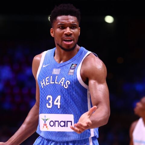 Ο Γιάννης Αντετοκούνμπο