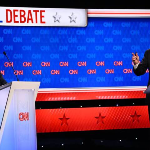 Οι αμερικανικές προεδρικές εκλογές και το debate Μπάιντεν – Τραμπ, οι βουλευτικές εκλογές στη Γαλλία και η παρακμή των δύο χωρών.