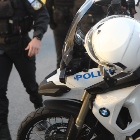 Μηχανή και άτομα της ομάδας ΔΙΑΣ