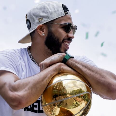 Ο σταρ των Μπόστον Σέλτικς, Τζέισον Τέιτουμ.