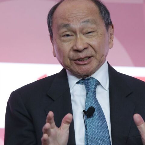 Φράνσις Φουκουγιάμα: Δίλημμα δημοκρατίας ποιος θα ρυθμίσει την τεχνητή νοημοσύνη - Η ομιλία του στο 28th Annual Economist Government Roundtable.