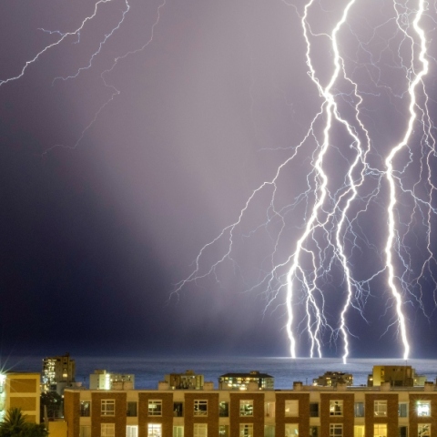 Κεραυνοί και κακακαιρία: Πώς μπορούμε να προστατευτούμε