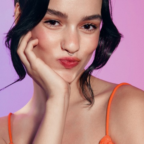 Aperol Spritz make-up: Η νέα καλοκαιρινή τάση στο μακιγιάζ