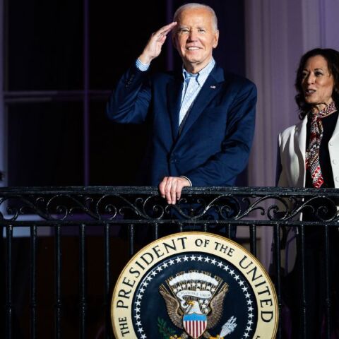 ΗΠΑ: Ο Τζο Μπάιντεν παραχωρεί σήμερα πολυαναμενόμενη και υψηλού κινδύνου συνέντευξη στον Τζορτζ Στεφανόπουλος - Από μια κλωστή κρέμεται η υποψηφιότητά του 