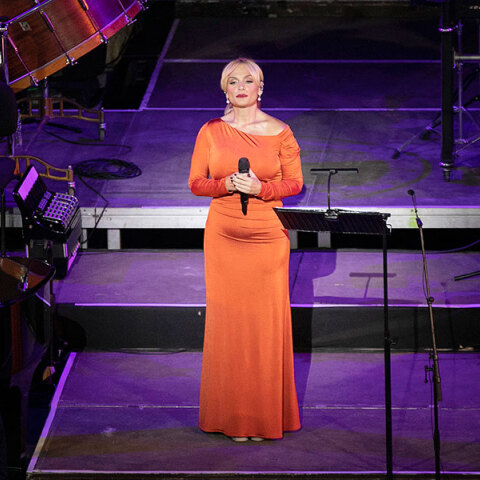 H Ελεωνόρα Ζουγανέλη