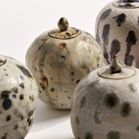 Σύρος: Έκθεση κεραμικής με τίτλο «Το κουτί της Πανδώρας»