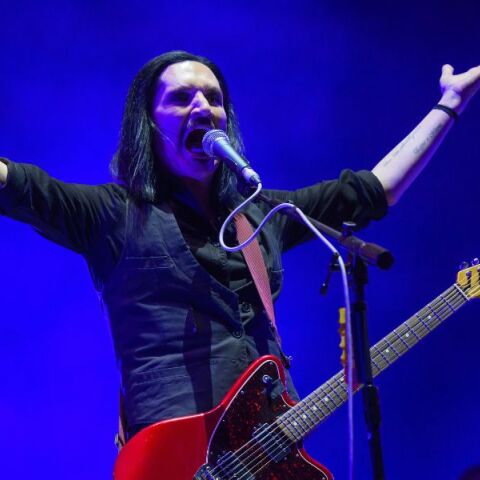 «Αποκτήστε ζωή», λένε οι Placebo σε όσους τους επικρίνουν για συναυλία τους στην Ελβετία - Η ανακοίνωση του Μπράιαν Μόλκο μετά τις αντιδράσεις. 