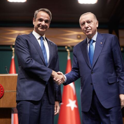 Ο Κυριάκος Μητσοτάκης και ο Ρετζέπ Ταγίπ Ερντογάν