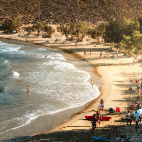 Σέριφος 2024: Οδηγός για αξιοθέατα, παραλίες, φαγητό, διασκέδαση