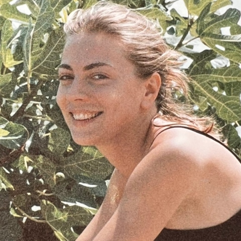 Σμαράγδα Καρύδη