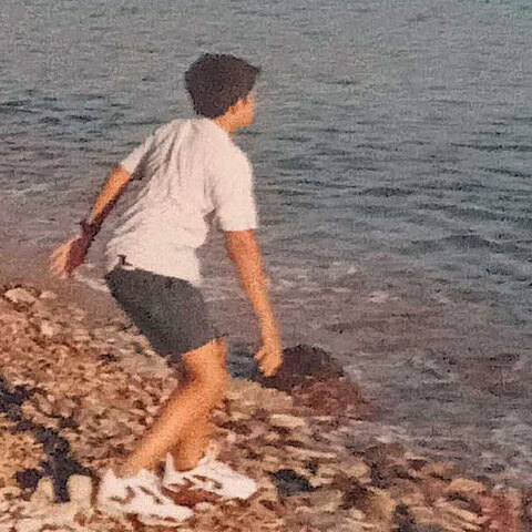 Στην Άνδρο κάθε φορά ανακαλύπτώ καινούργια πράγματα - Του Χάρη Δούκα