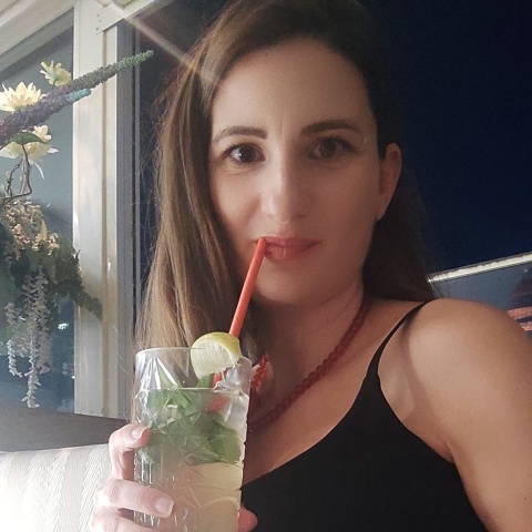 Η καταγγέλλουσα