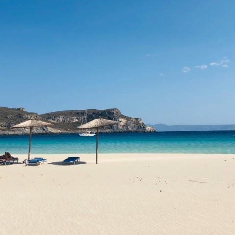 Ελαφόνησος 2024: Οδηγός για αξιοθέατα, παραλίες, φαγητό, διασκέδαση 