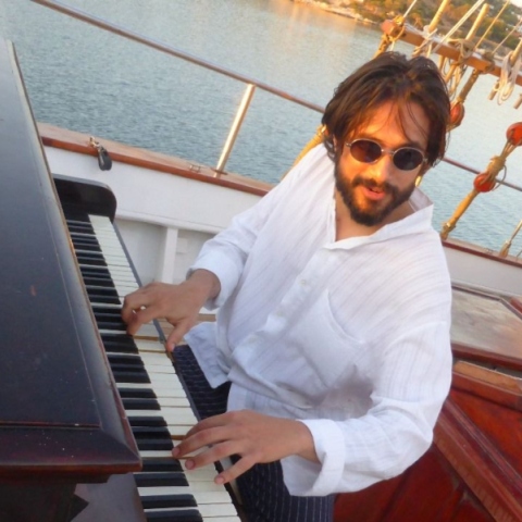 Γιάννης Νιάρρος