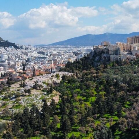 Ο οίκος πιστοληπτικής αξιολόγησης Scope αναβάθμισε σε θετικές τις προοπτικές του ελληνικού αξιόχρεου - Επιβεβαίωσε την επενδυτική βαθμίδα ΒΒΒ-