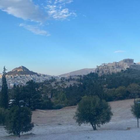 Πώς γνώρισα την Αθήνα και την ιστορία της από την αρχή