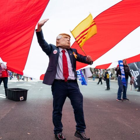 Tράμπ: Τι είναι το Σχέδιο 2025 και πώς συνδέεται μαζί του