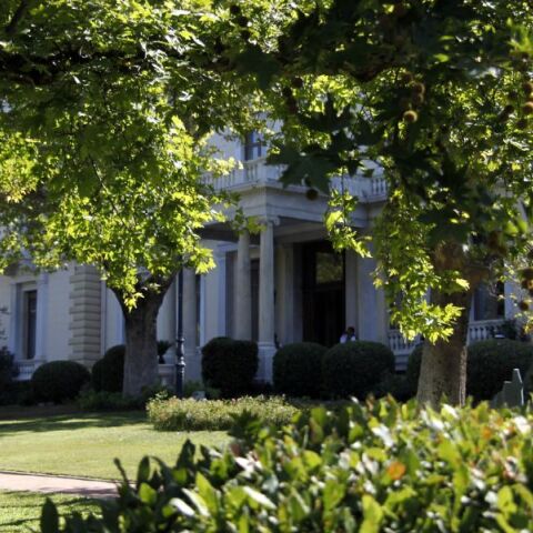 Αποκατάσταση δημοκρατίας στο Προεδρικό Μέγαρο - Με ήχους Θεοδωράκη, Χατζιδάκι, Μαρκόπουλου - Το πρόγραμμα της ανοιχτής στο κοινό εκδήλωσης. 