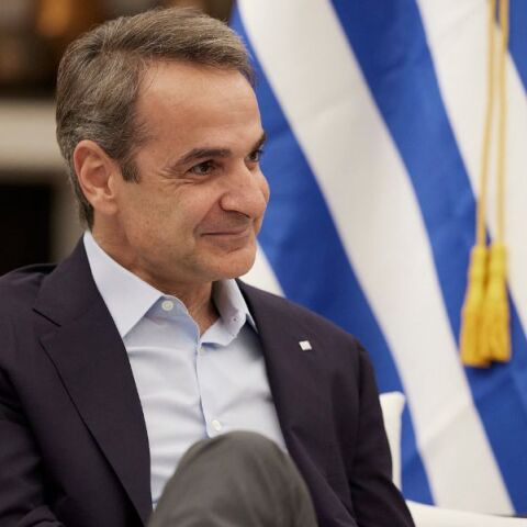 Κυριάκος Μητσοτάκης: Η εβδομαδιαία ανασκόπηση του κυβερνητικού έργου από τον πρωθυπουργό - Δεν καταργείται η πενθήμερη εργασία και το 40ωρο στην Ελλάδα.