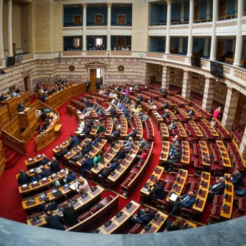 Είναι το πολιτικό μας σύστημα «αν-ισόρροπο»; Το πρόβλημα της κυβερνησιμότητας