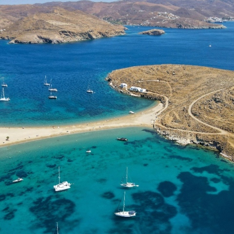 Κύθνος, ένας επίγειος παράδεισος μόλις 2 ώρες από Λαύριο