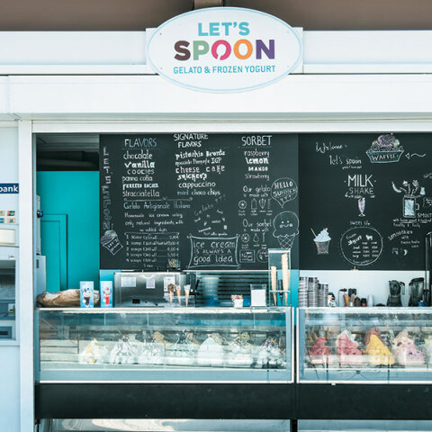 Let's spoon: Χειροποίητο, ολόφρεσκο παγωτό στο παλιό λιμάνι των Χανίων