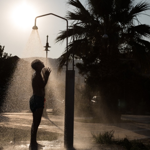 Καύσωνας: Θερμική κάμερα καταγράφει τις υψηλές θερμοκρασίες