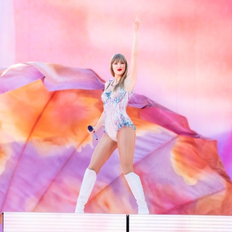 Taylor Swift: Τελειώνει η κυριαρχία της στα charts;