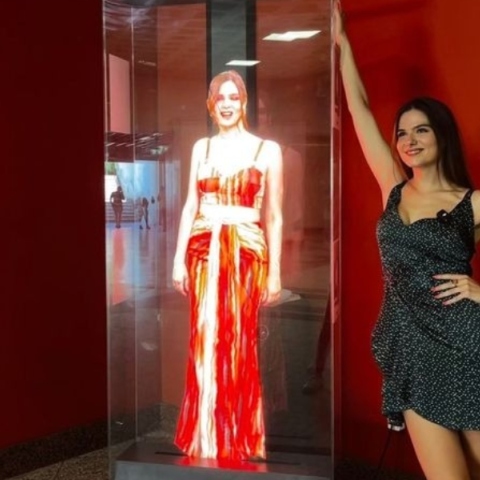 Το ολόγοραμμα της Αλεξάνδρας Σιετή 