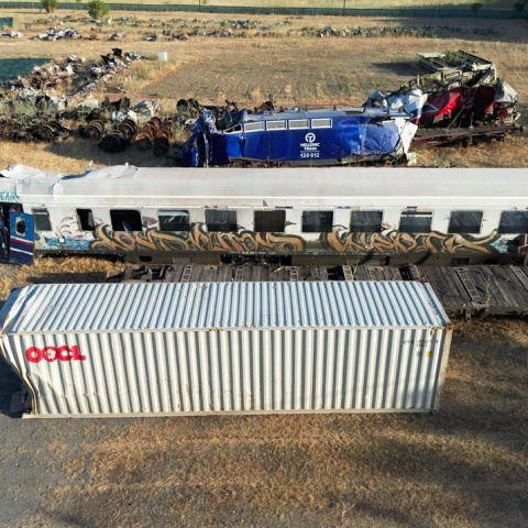 Βαγόνι της επιβατικής αμαξοστοιχίας στη θέση Κουλούρι