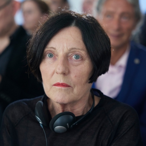 Χέρτα Μύλλερ: Μια σοκαριστική προειδοποίηση για τη Δύση