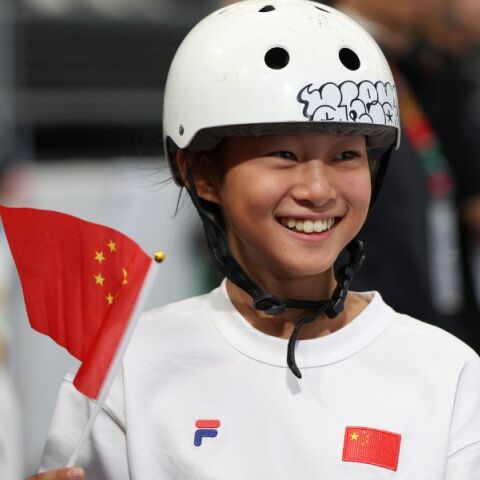 Ολυμπιακοί Αγώνες Παρίσι 2024: Η Ζενγκ Χαοχάο νεότερη αθλήτρια της διοργάνωσης - Αγωνίζεται στο σκέιτμπορντ και μόλις αποφοίτησε από το δημοτικό.