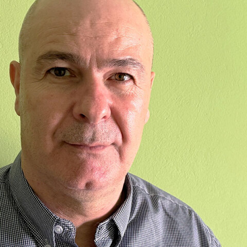 «Στο ψαχνό» με τον Σεραφείμ Μπακολουκά