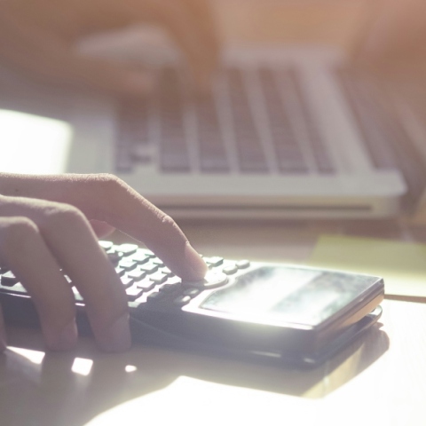 Φορολογικές δηλώσεις 2024: Οι νέες προθεσμίες υποβολής