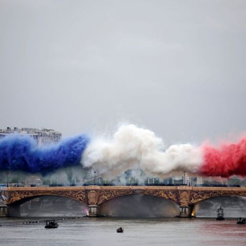 olumpics_2024_opening_1