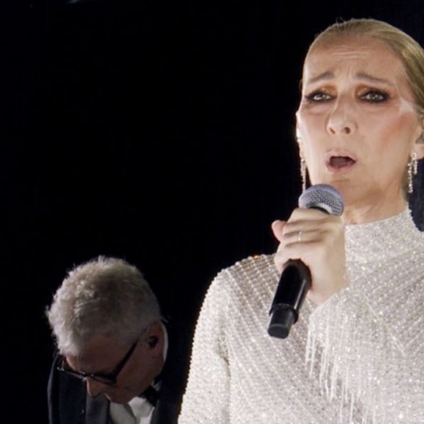 Σελίν Ντιόν: Το μήνυμα στους αθλητές μετά την εκπληκρική ερμηνεία της 