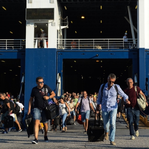 Διακοπές: Έφυγαν και οι τελευταίοι αδειούχοι του Ιουλίου 