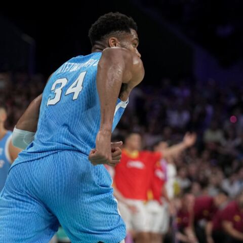 Ο Γιάννης Αντετοκούνμπο